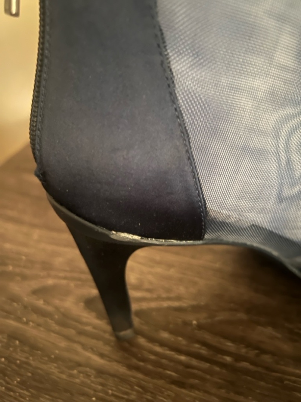 Kenneth Cole Navy Boa Heels - Picture 8 of 10